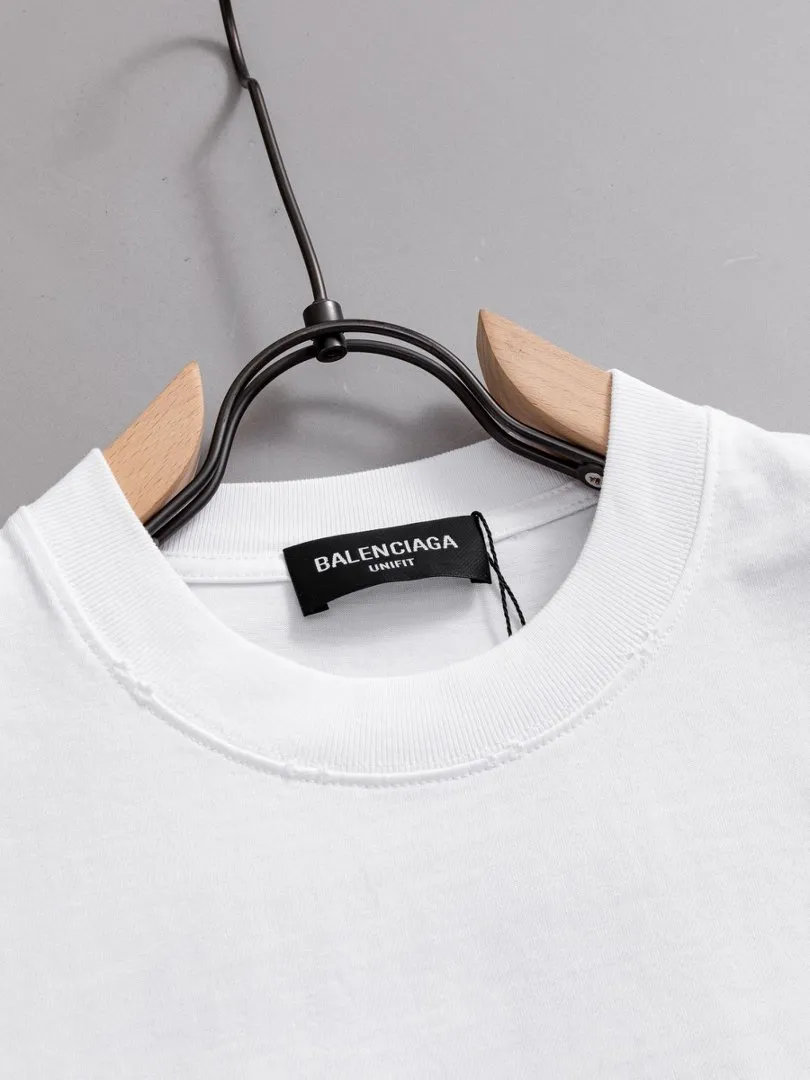 P100✨🔥 [balenciaga] 2026FW short-sleeved T-shirt Premium 26s double yarn 300g fabric embroidery process wash water spray Ma Jiu distressed color: wash water black wash water white wash water Khaki Size: S M L XL 2XL